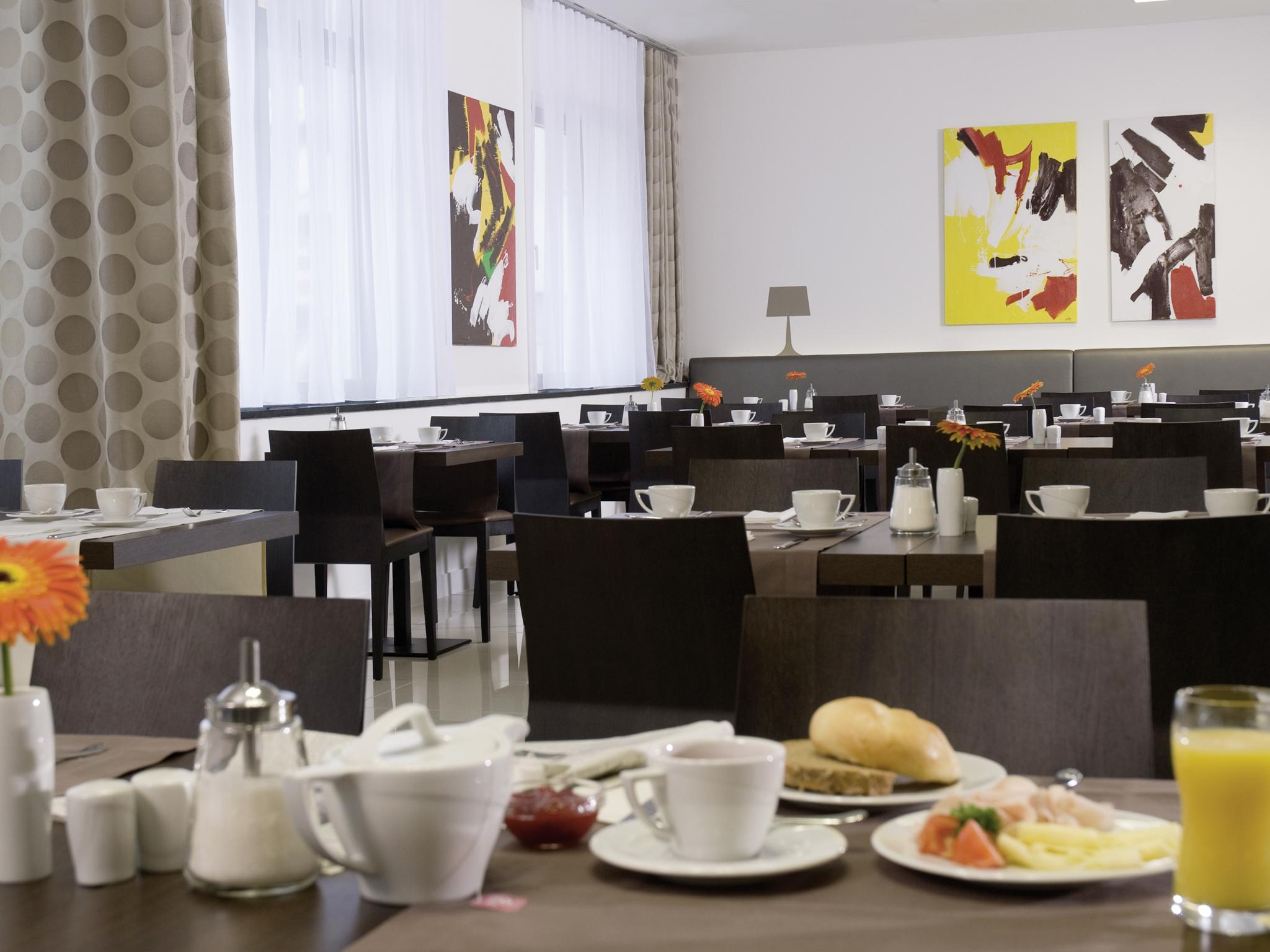 Ac Hotel By Marriott Bratislava Old Town Εξωτερικό φωτογραφία